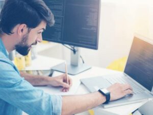 la-place-des-competences-pratiques-dans-le-digital